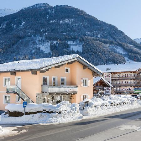 Hotel Steiger Neukirchen am Grossvenediger Exterior photo