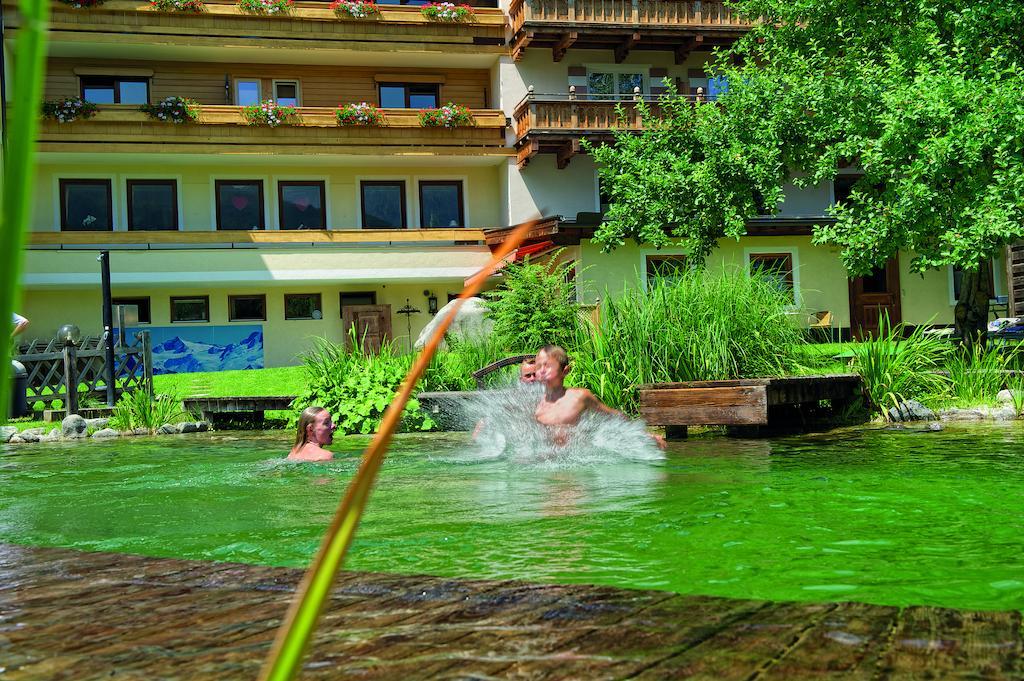 Hotel Steiger Neukirchen am Grossvenediger Exterior photo